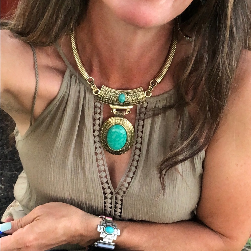 Vintage gold tone turquoise necklace and earrings